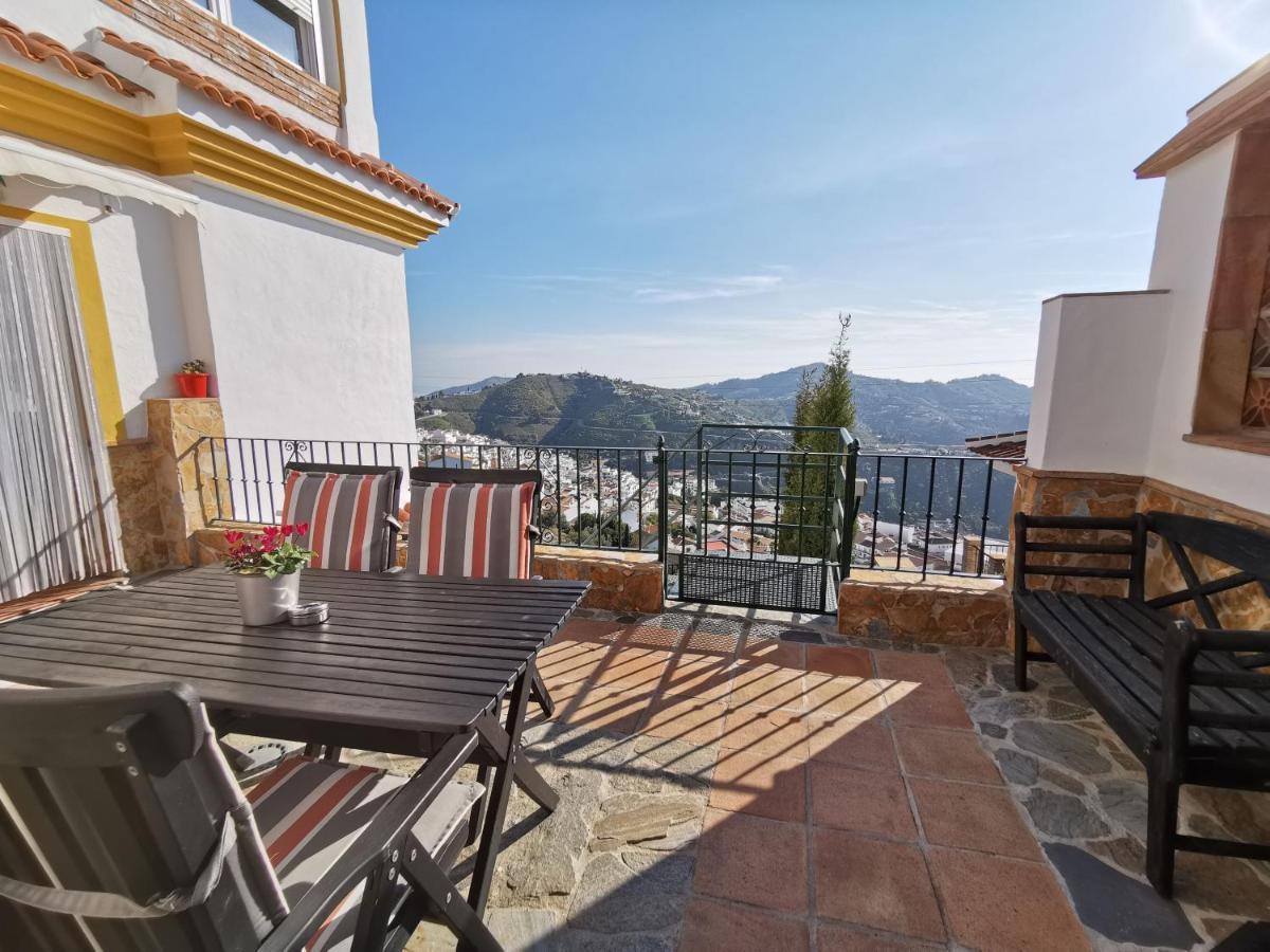 Apartamentos Alma Y Montana Cómpeta Extérieur photo